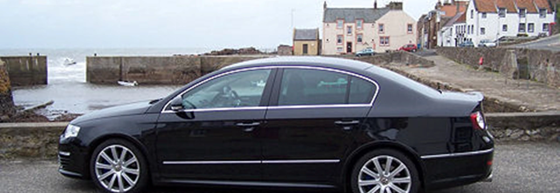 Volkswagen Passat R36